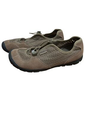 Keen Women’s Size 6.5 Brown Slip On Mary Jane Comfort Flats